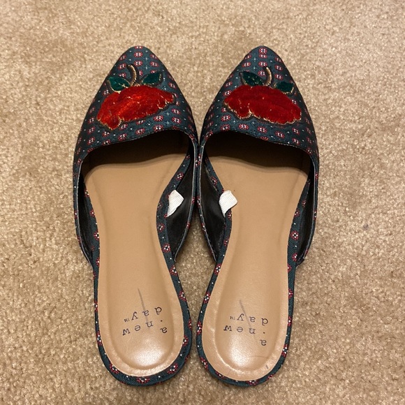 EUC a new day Slides, 6.5 - Picture 2 of 7